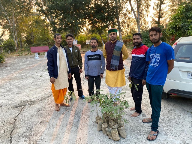 Garh Mata Mandir, field documentation